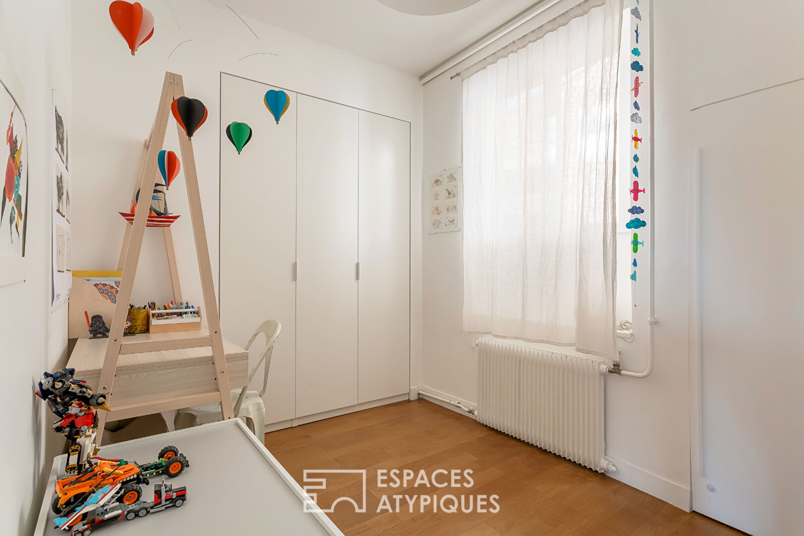Apartment renovated by an architect with a view of the Rhône