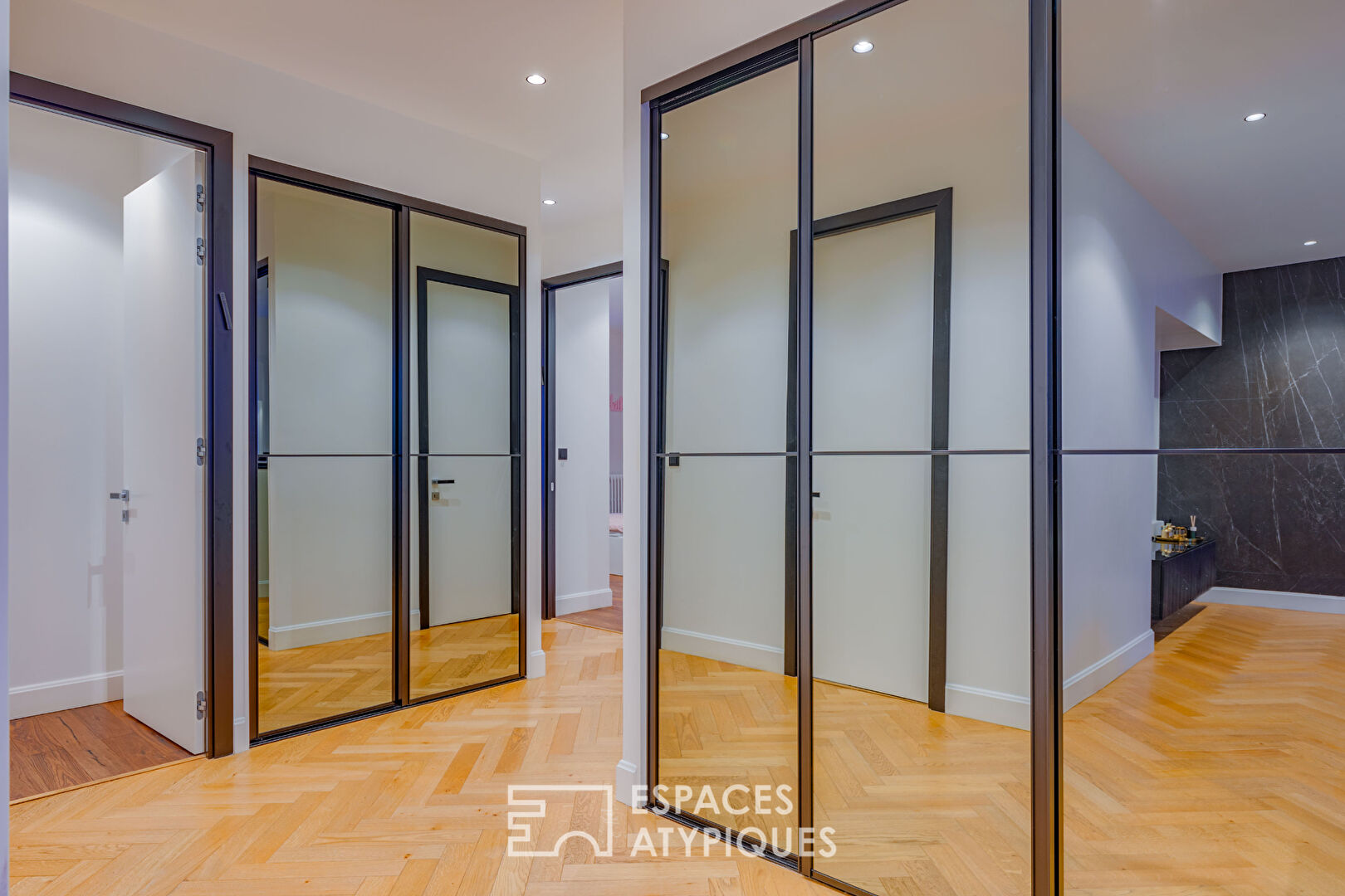 Ancien rénové avec terrasse plein ciel coeur Montchat