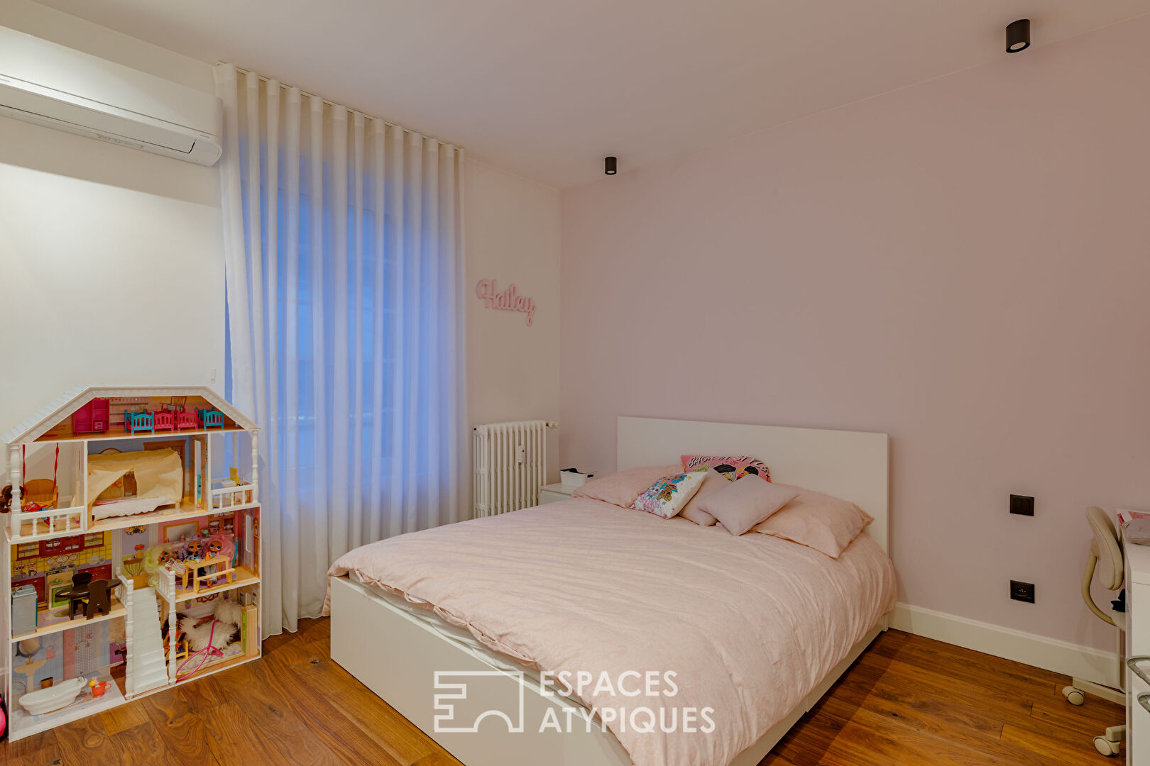 Ancien rénové avec terrasse plein ciel coeur Montchat