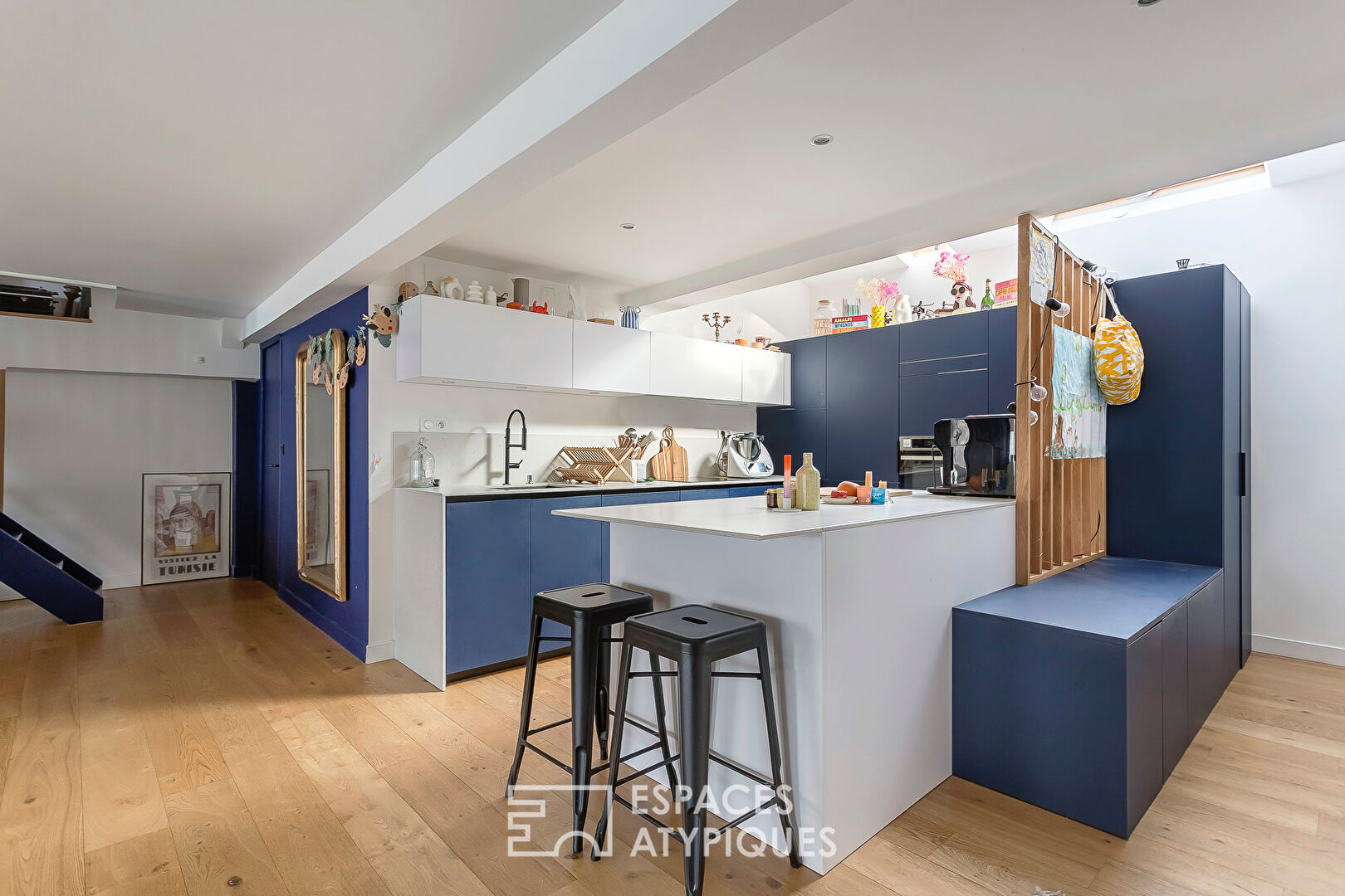 Duplex familial avec terrasse et piscine au calme absolu