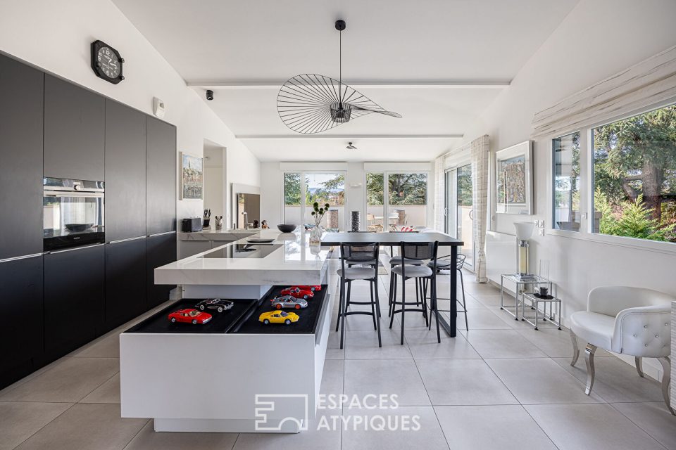 Toit-terrasse contemporain au coeur de Tassin