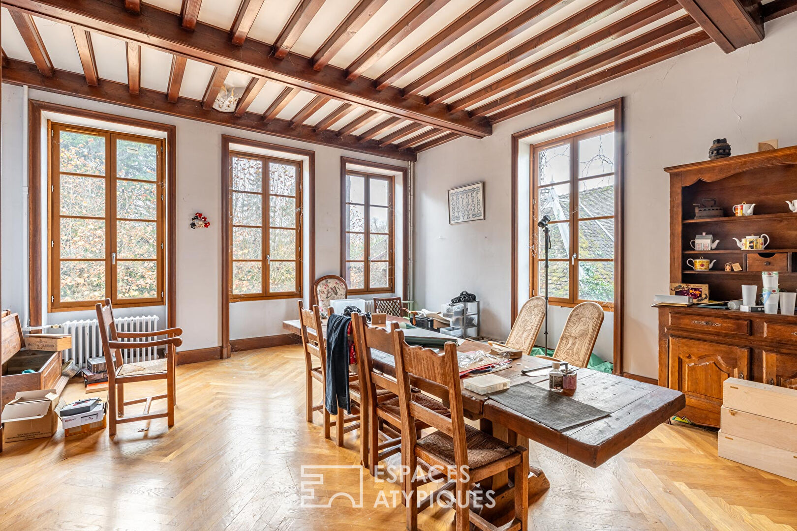 Maison de maître avec grandes dépendances