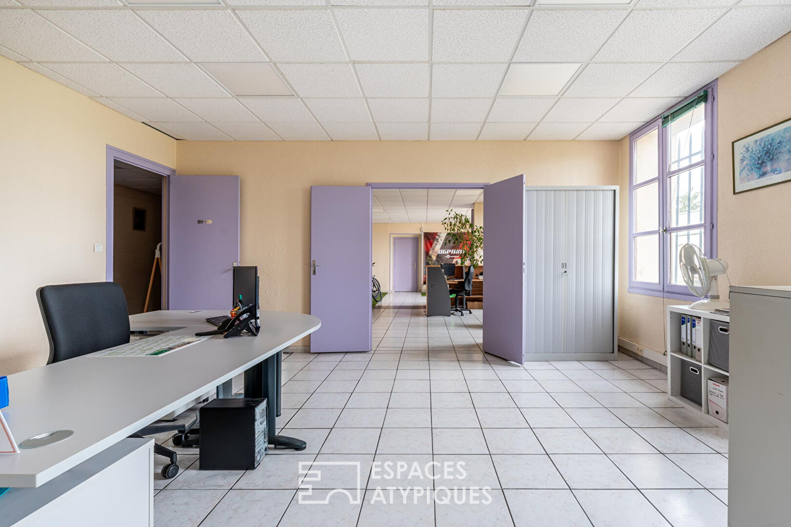 Maison de maître avec grandes dépendances