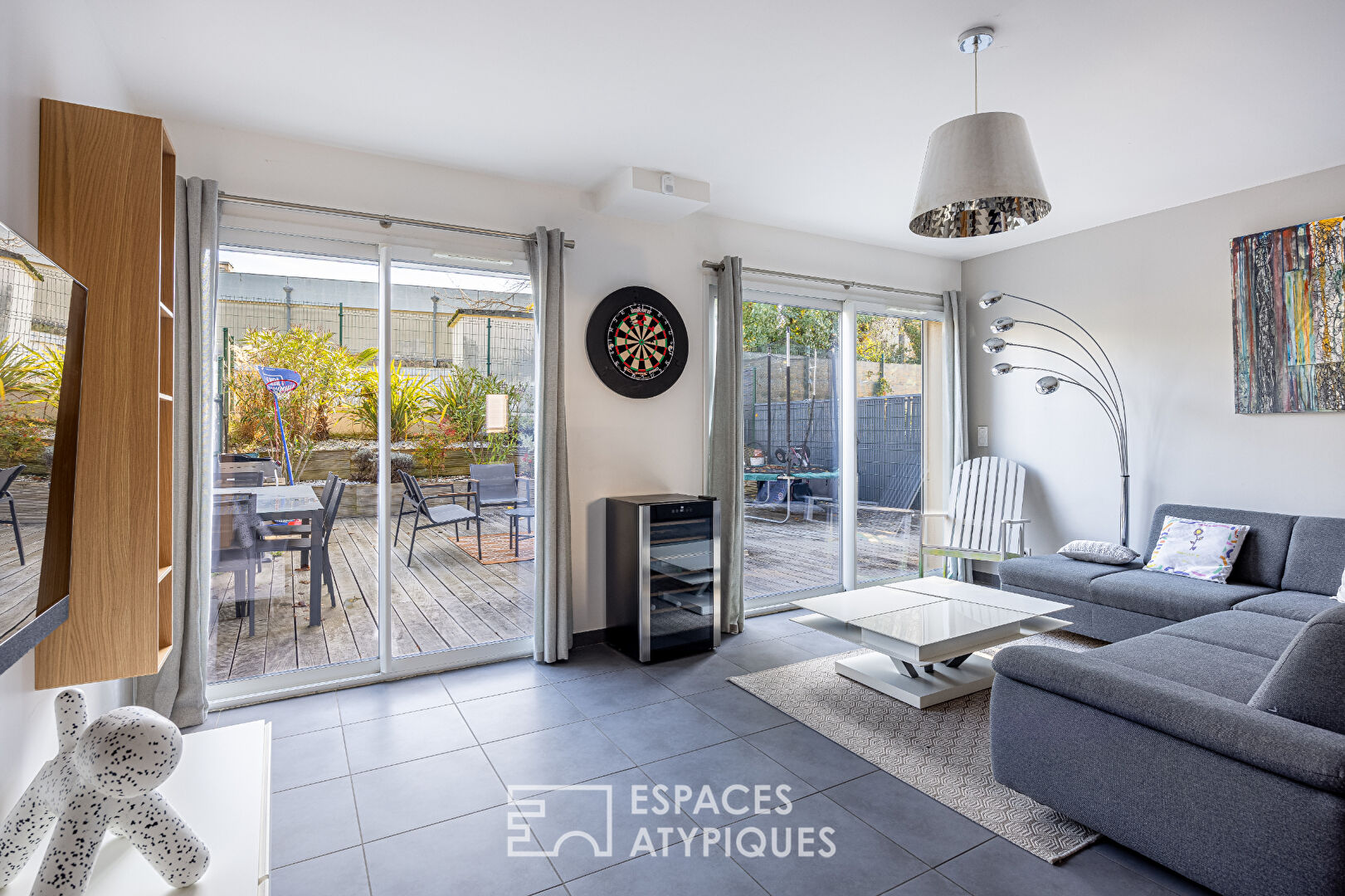 Duplex house with terrace and garage