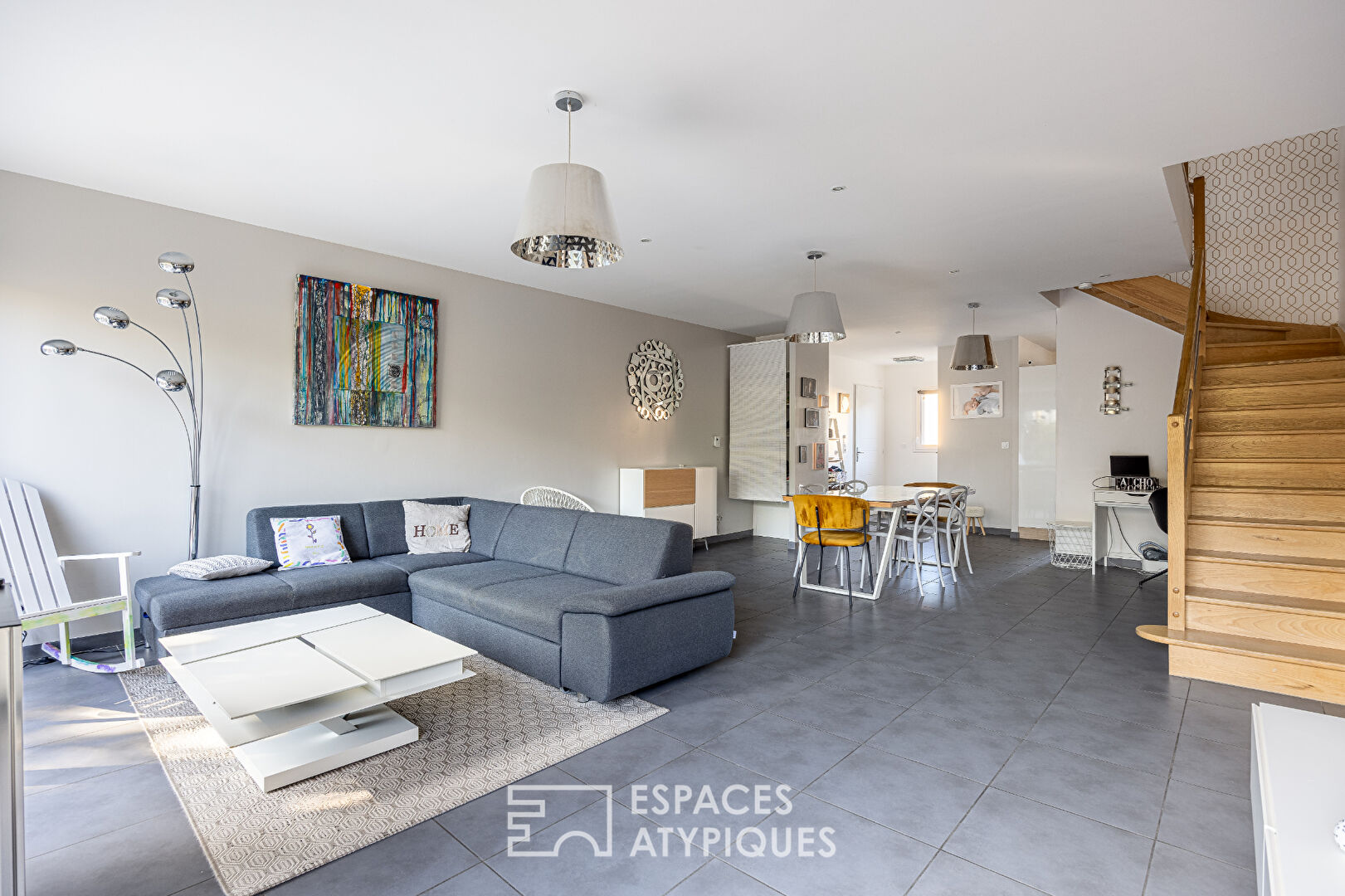 Duplex house with terrace and garage