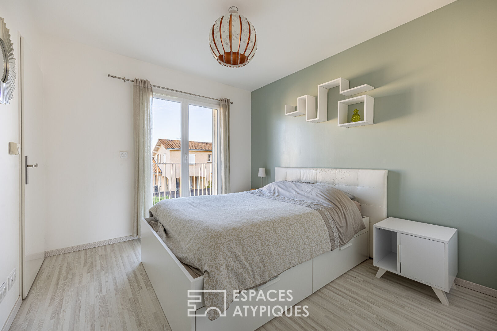 Duplex house with terrace and garage