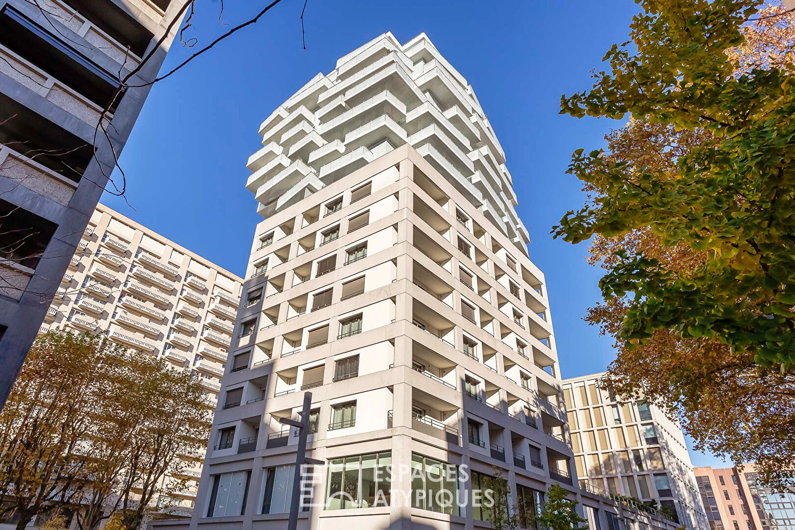 Exceptional apartment with terrace and views in Sky Avenue