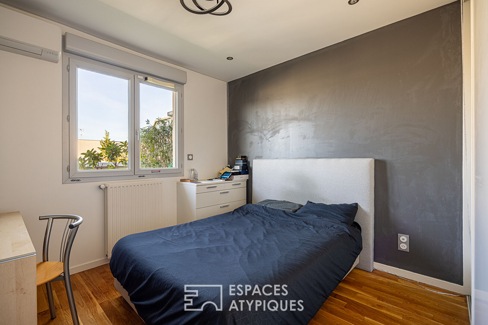 Penthouse lumineux avec deux terrasses paysagées et vue panoramique