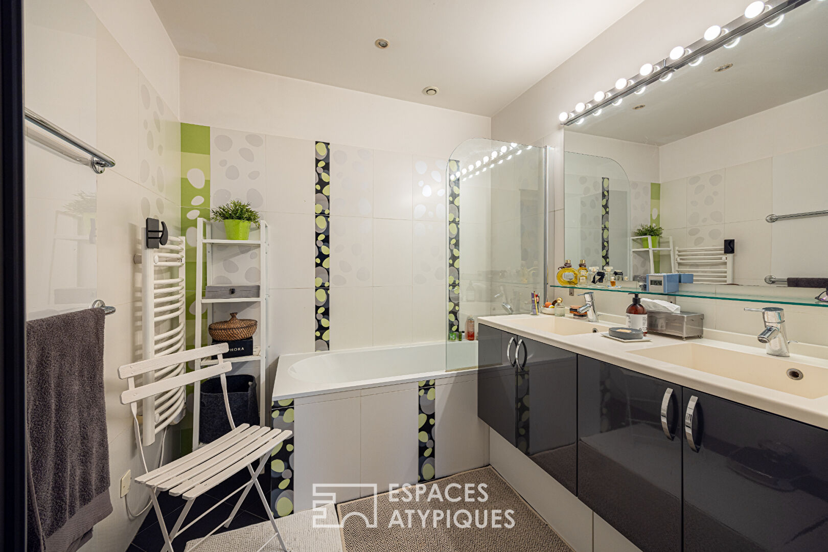 Maison avec jardin et piscine en plein coeur de la Croix Rousse