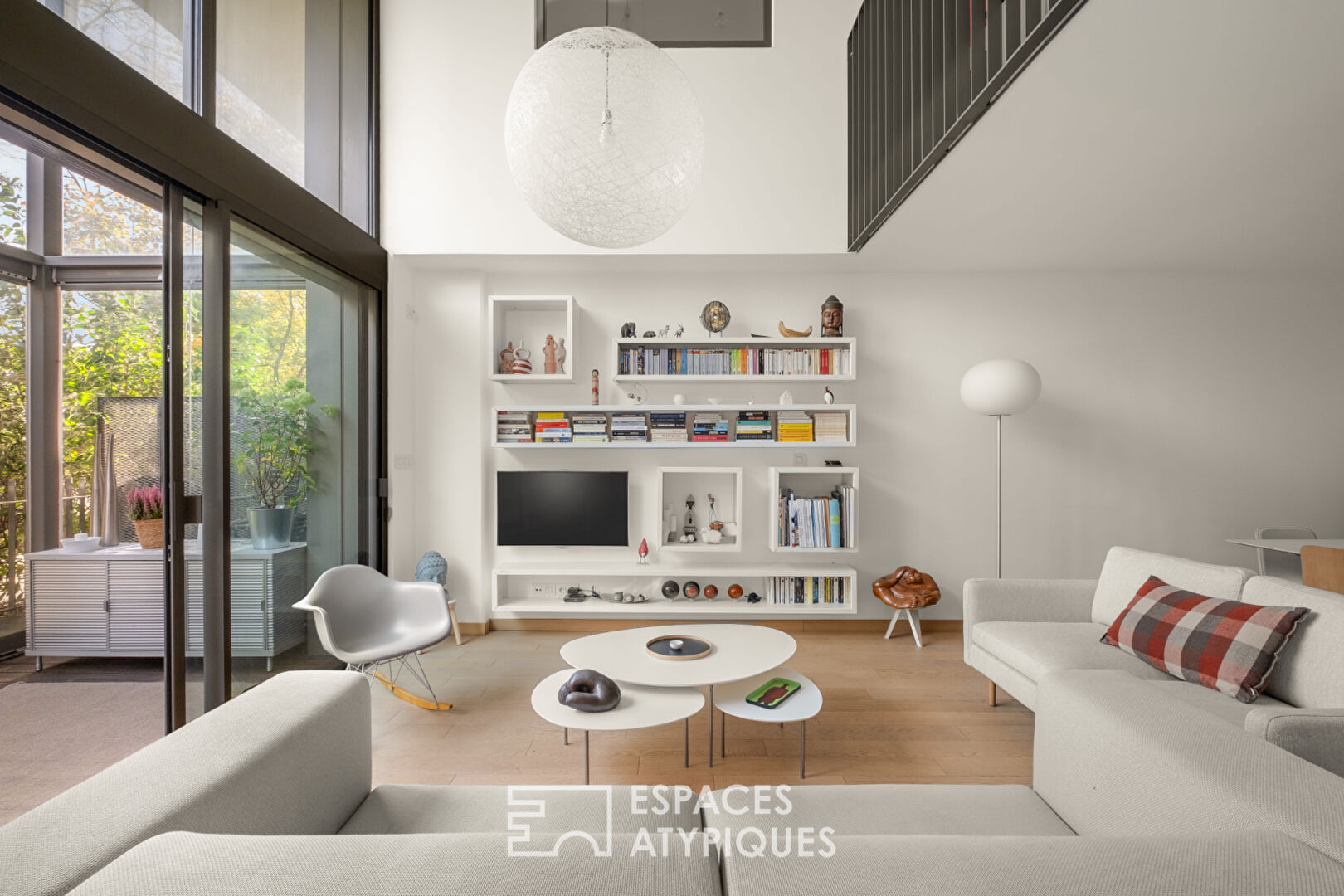 Duplex en rez-de-jardin dans une copropriété exclusive