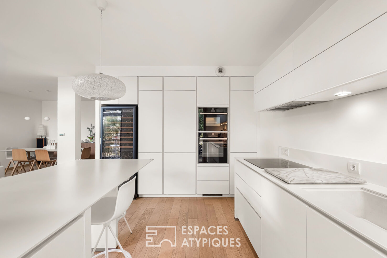 Duplex en rez-de-jardin dans une copropriété exclusive