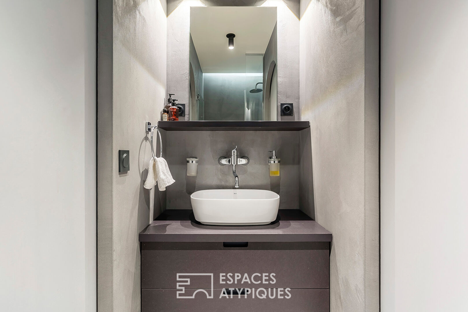 Appartement au coeur du vieux Lyon rénové par un architecte