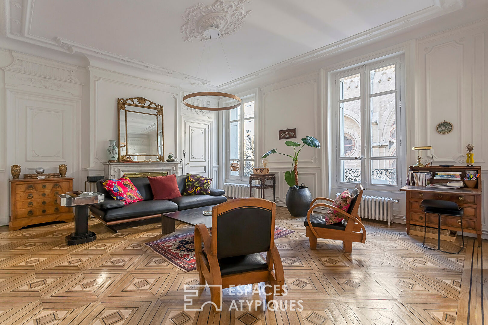 Bourgeois lumineux et vue cathédrale à Lyon 7e