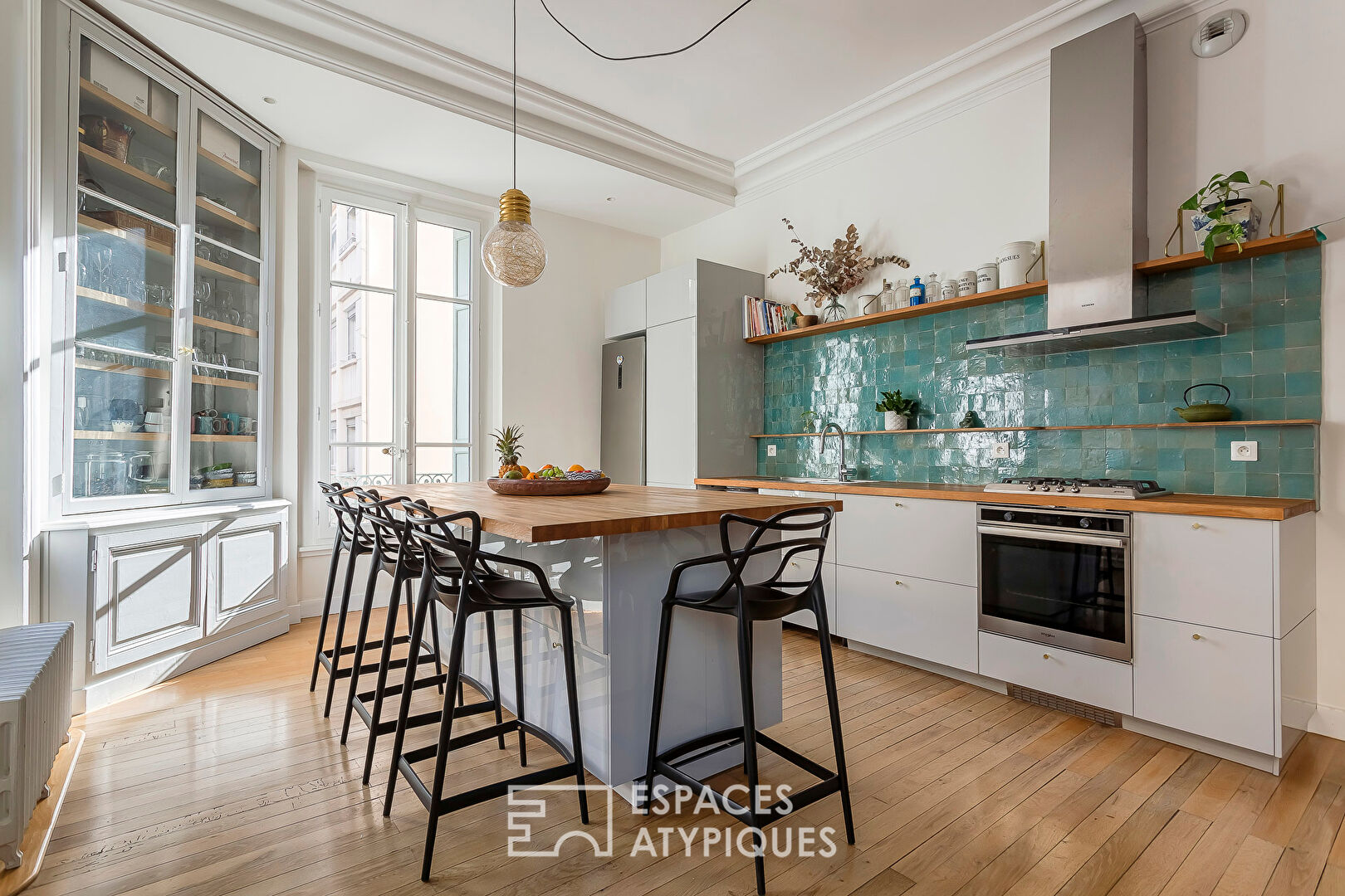 Bourgeois lumineux et vue cathédrale à Lyon 7e