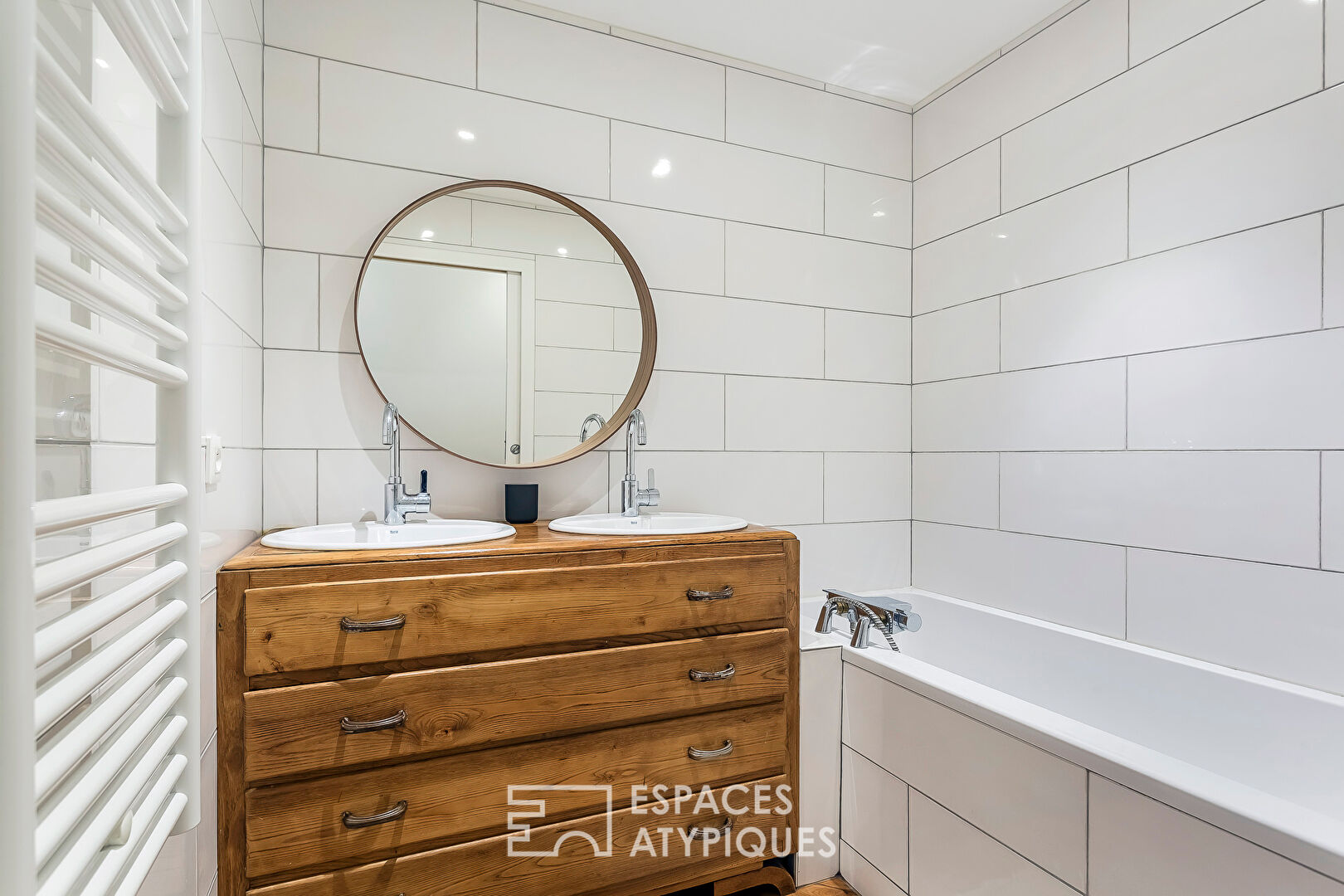 Bourgeois lumineux et vue cathédrale à Lyon 7e