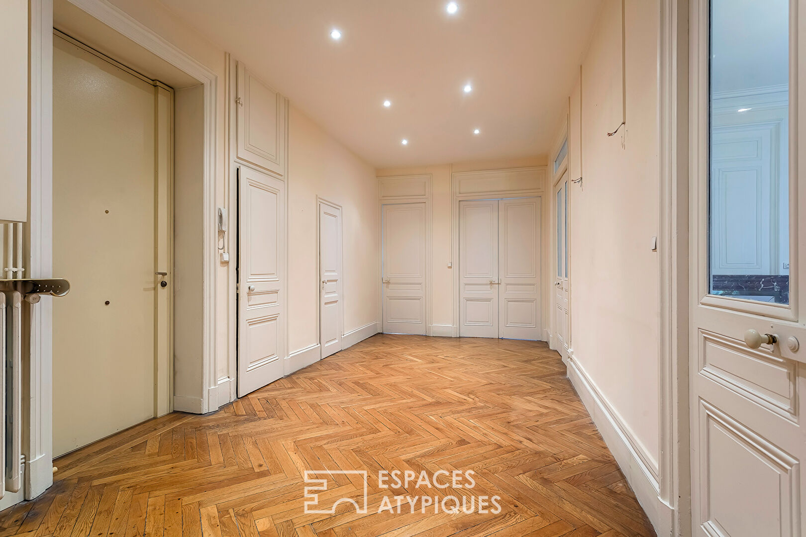 Appartement haussmannien bord du Rhône