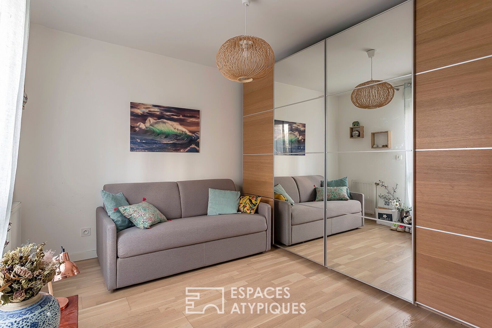 Duplex contemporain avec jardin dans le centre d&rsquo;Ecully