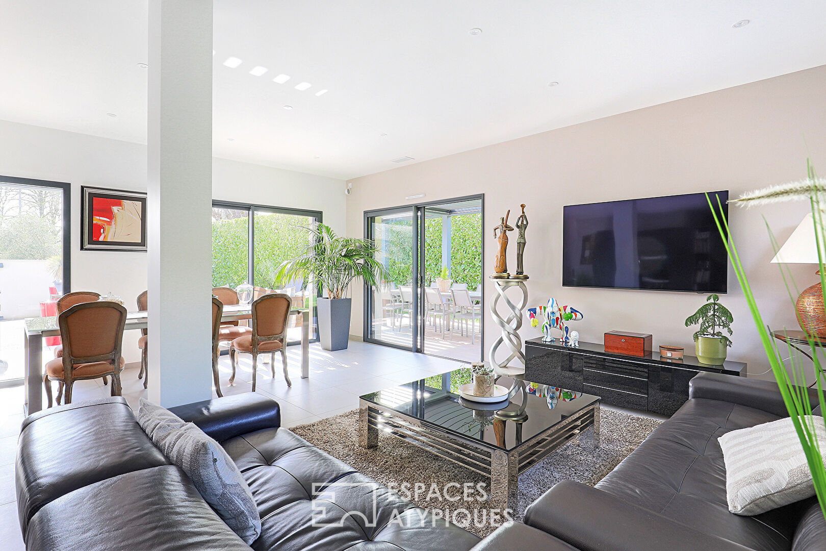 Villa contemporaine à St Cyr au Mont D’Or