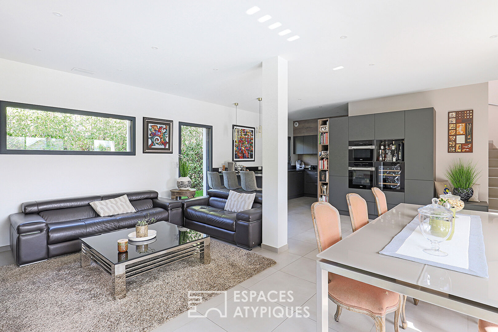 Villa contemporaine à St Cyr au Mont D’Or