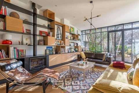 Maison de charme rénovée avec extension et jardin coeur Montchat