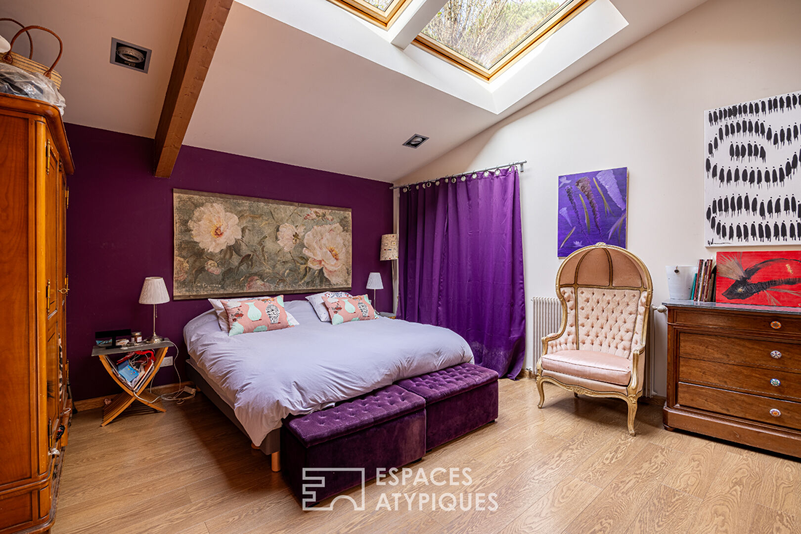 Former single-storey printing works with terrace