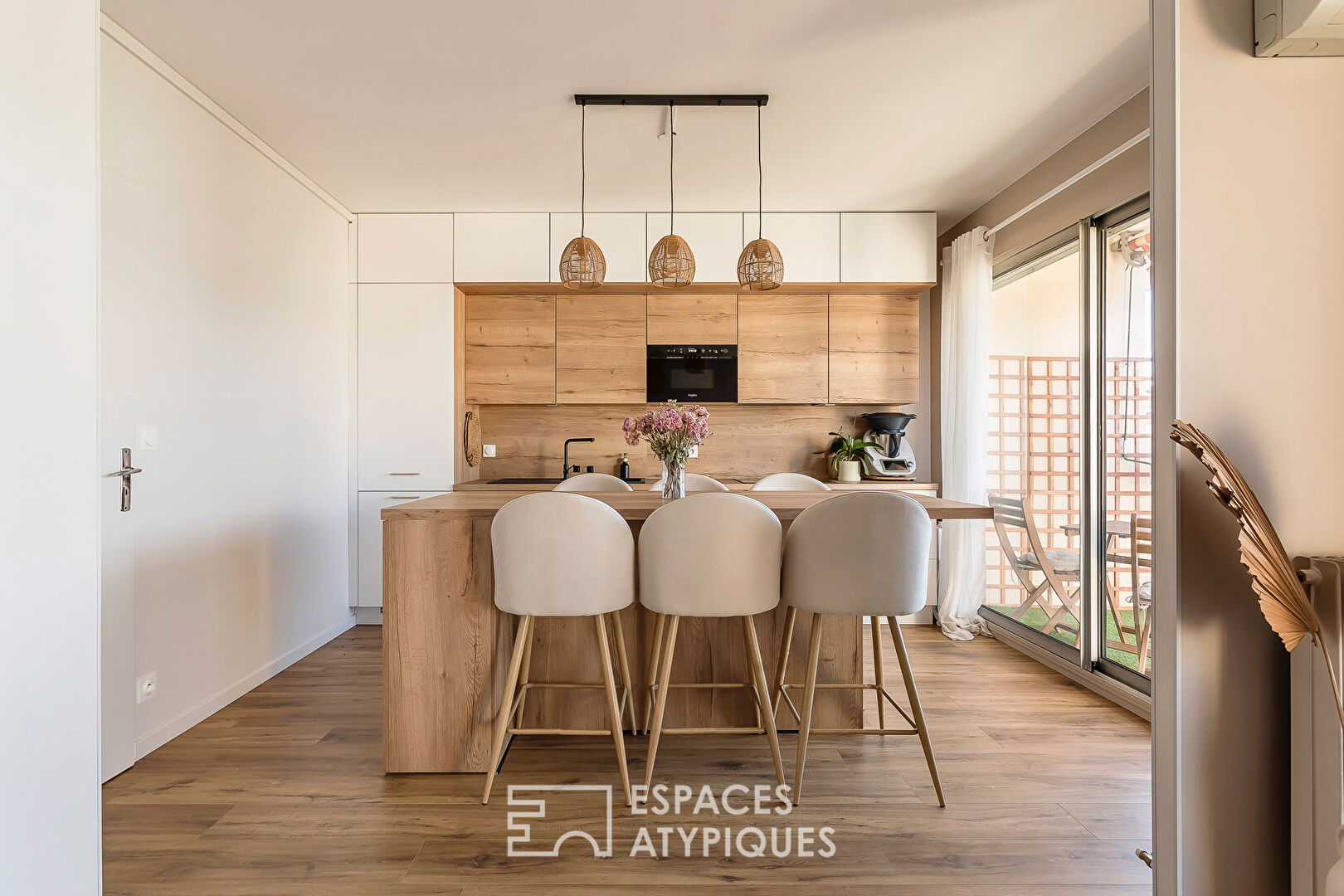 Rénovation contemporaine à deux pas de la place Saint-Louis