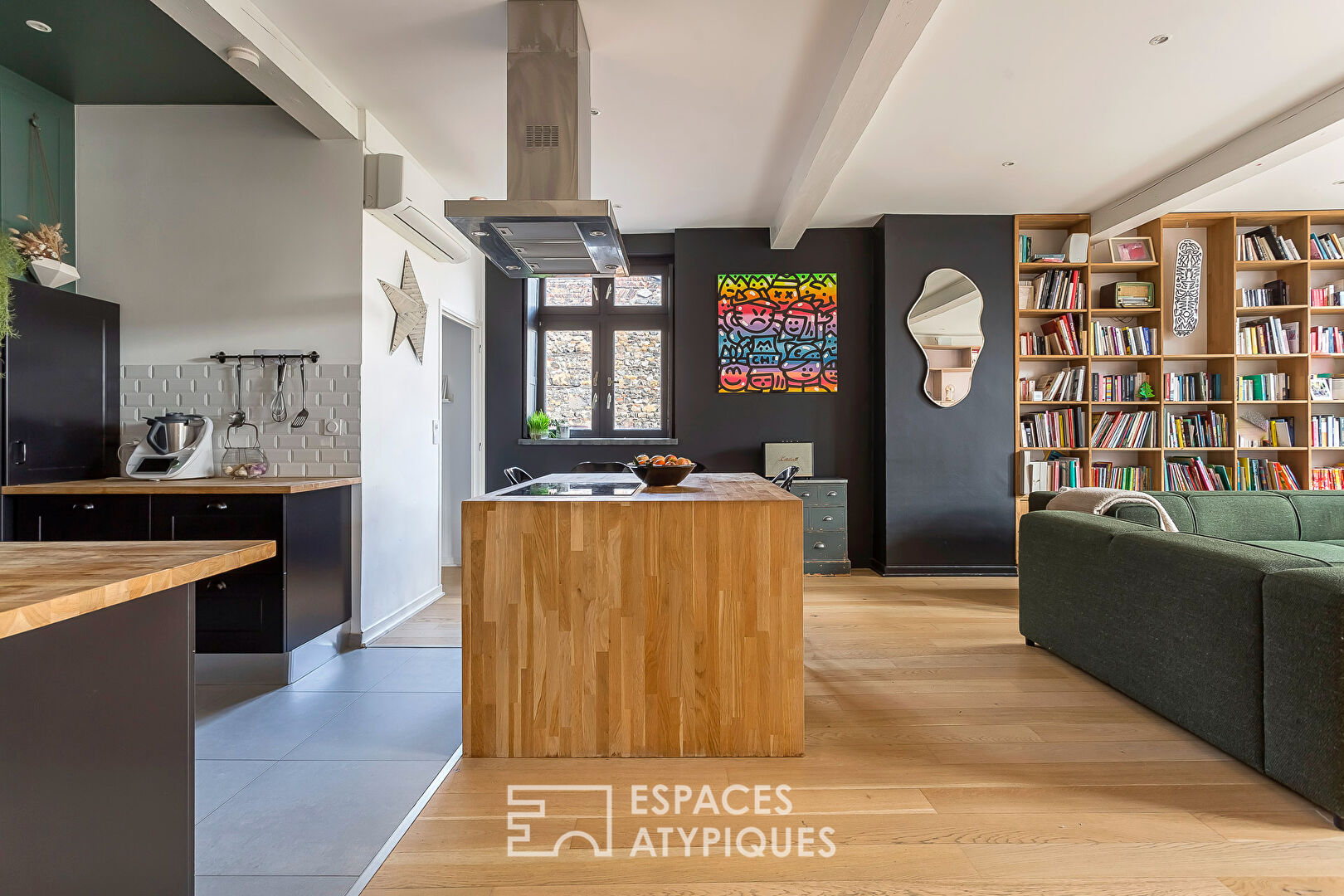 Duplex de caractère au dernier étage desservi par ascenseur