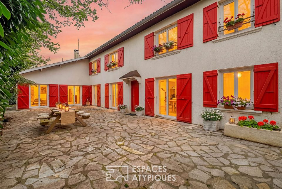 Maison de caractère à réinventer, aux portes de Vienne