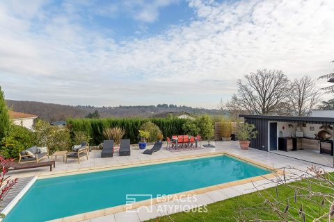 Maison de charme raffinée avec jardin bucolique et piscine