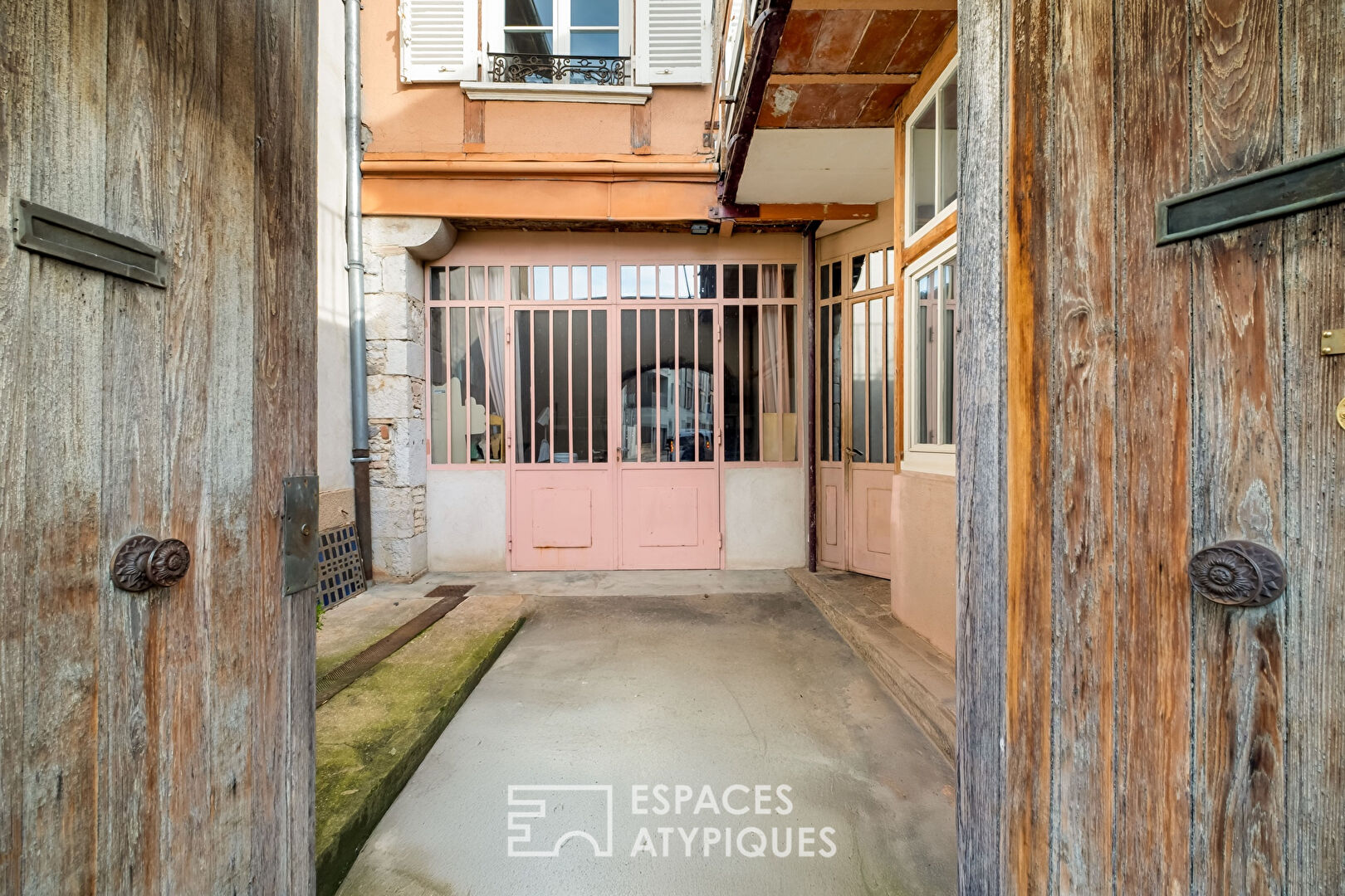 Maison de caractère en hyper centre de Sainte-Foy-lès-Lyon