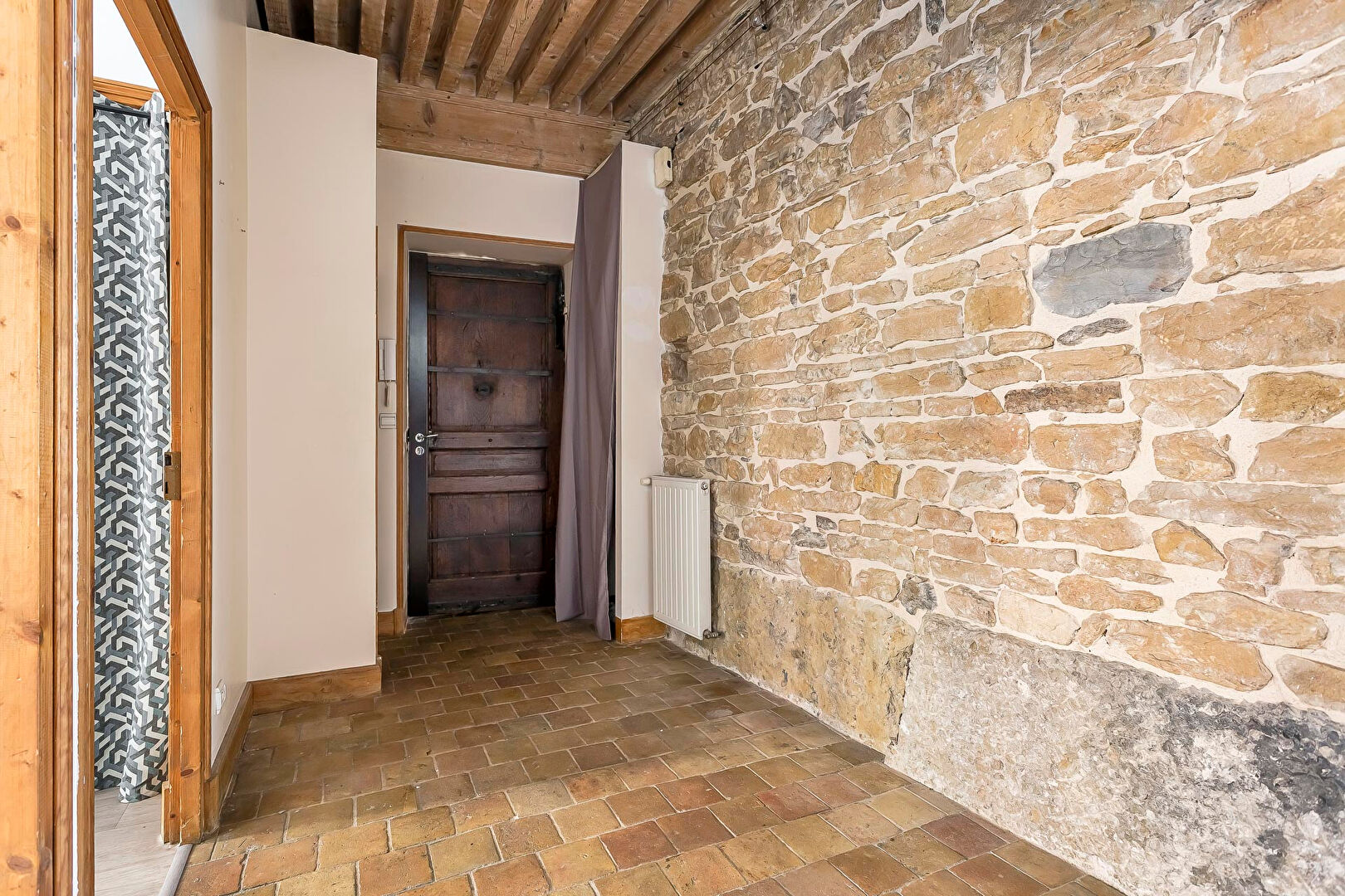 Appartement plein de cachet avec vue sur la Saône