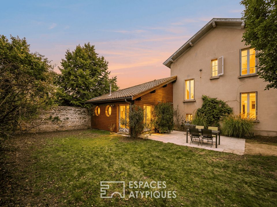 Maison bourgeoise avec extension en fond d'impasse au Point-du-Jour