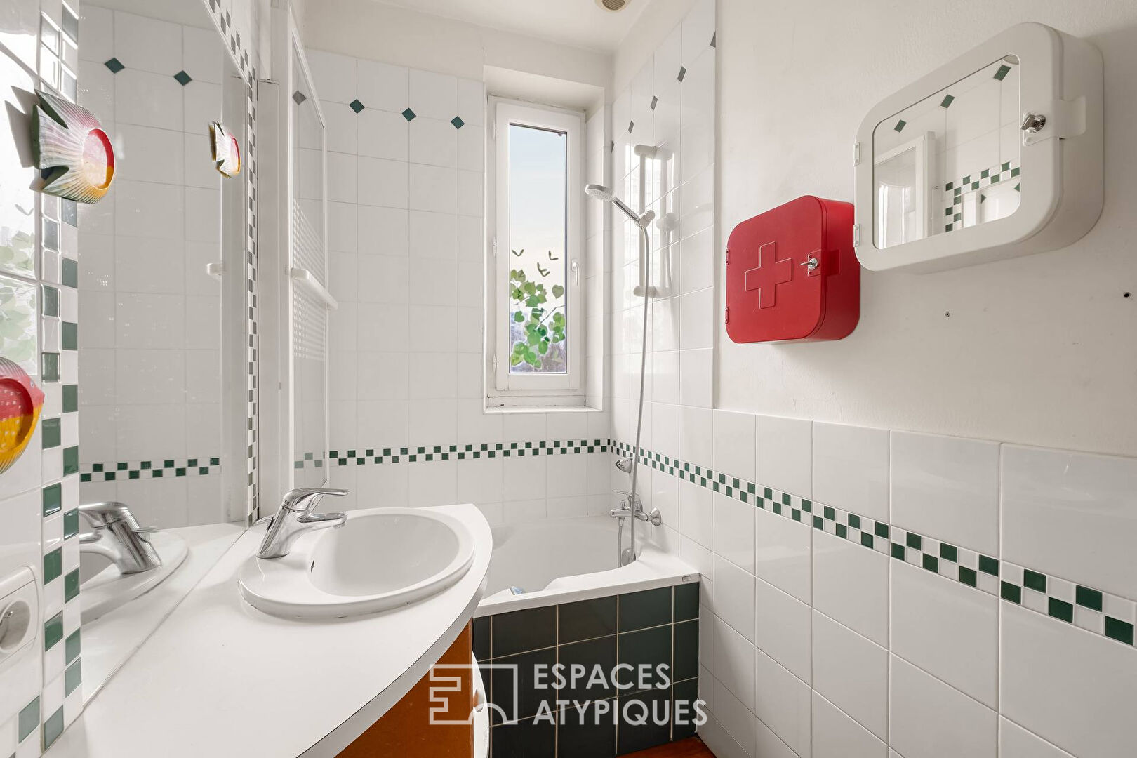 Maison bourgeoise avec extension en fond d&rsquo;impasse au Point-du-Jour