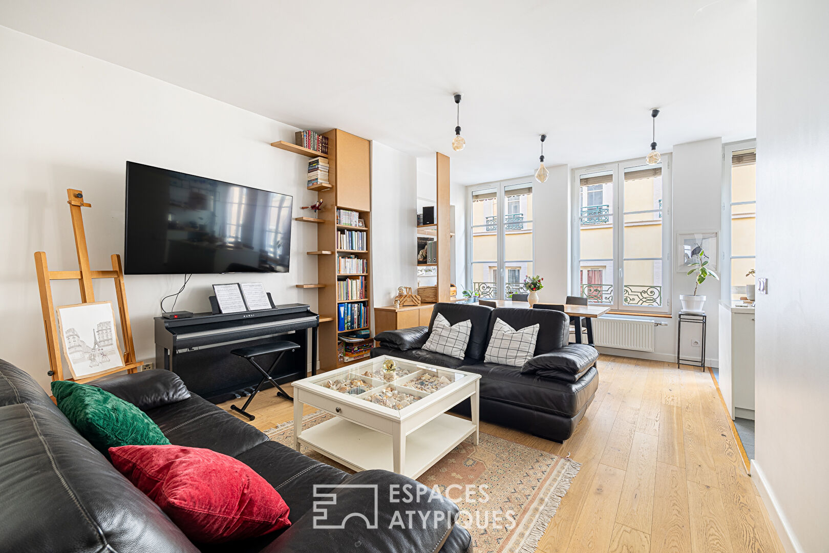 Ancien rénové à proximité de la Place Croix-Paquet