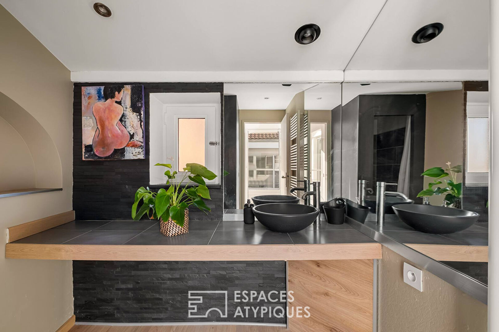 Maison loft atelier au coeur du village de La Tour de Salvagny