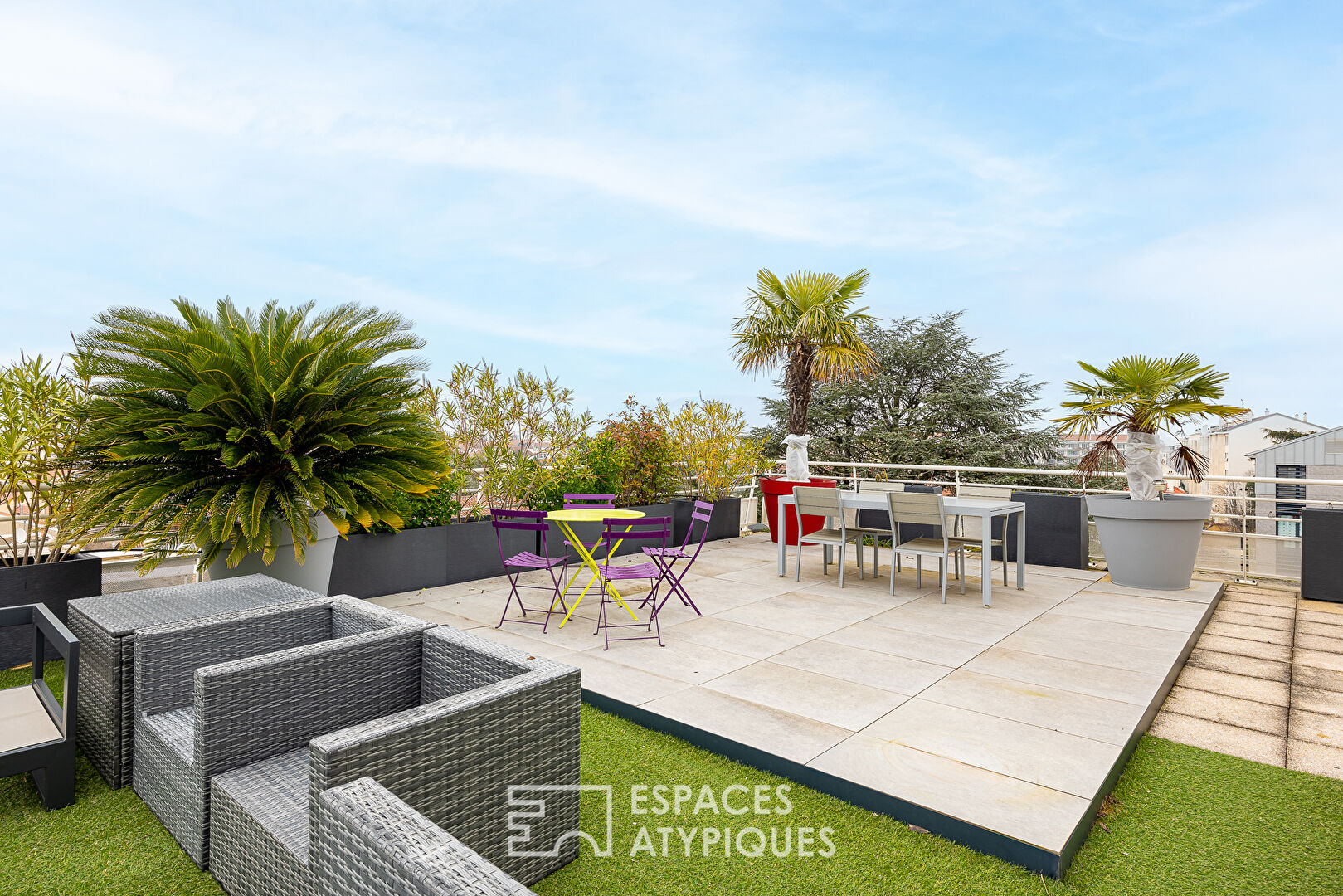 Toit terrasse rénové avec Vue Fourvière