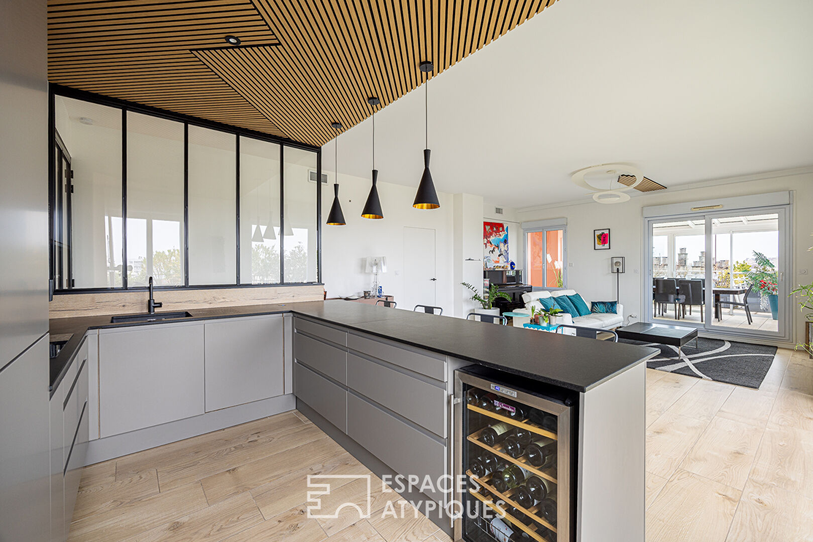 Toit terrasse rénové avec Vue Fourvière