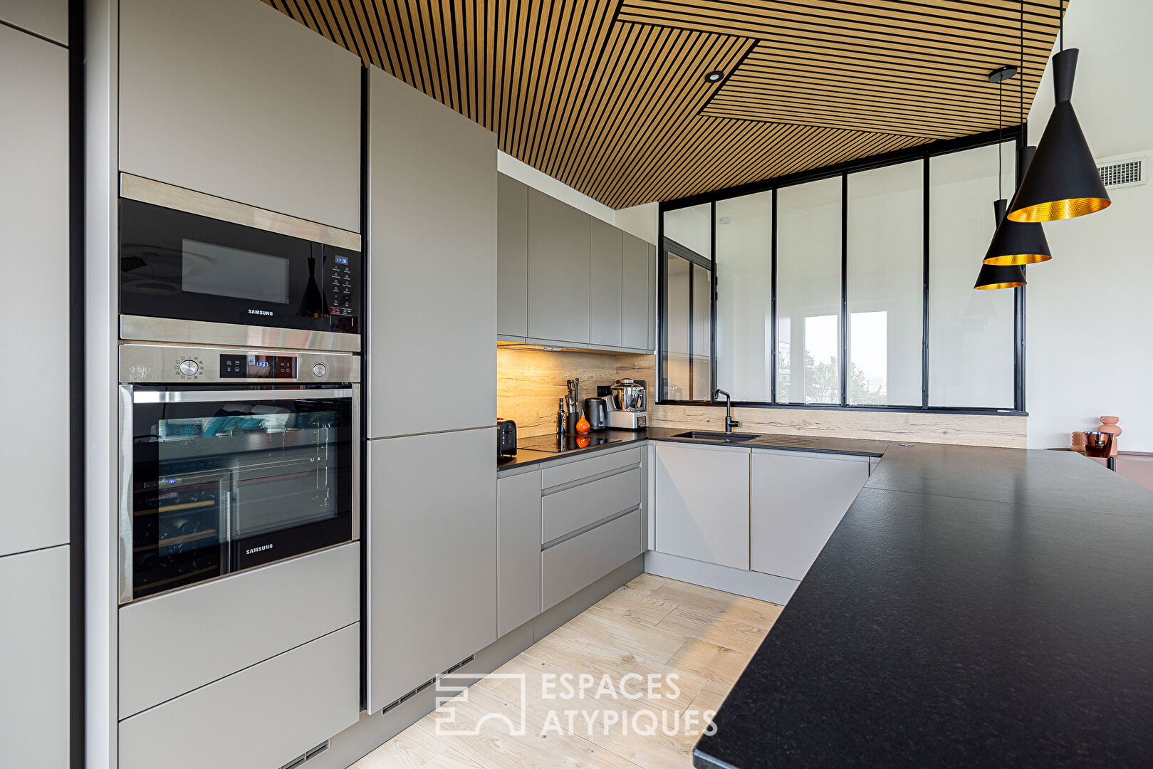 Toit terrasse rénové avec Vue Fourvière