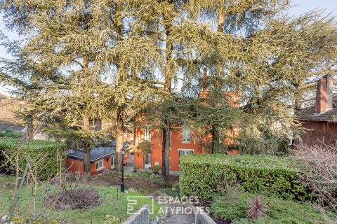 Maison 1920 avec dépendances et jardin