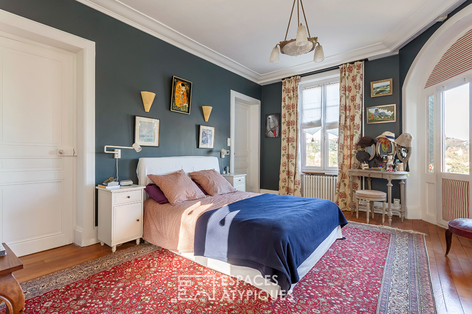 Maison 1920 avec dépendances et jardin