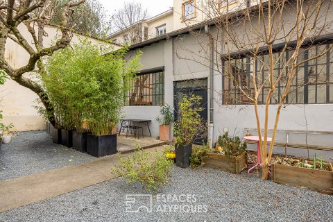 Loft with terrace near Place Saint Anne