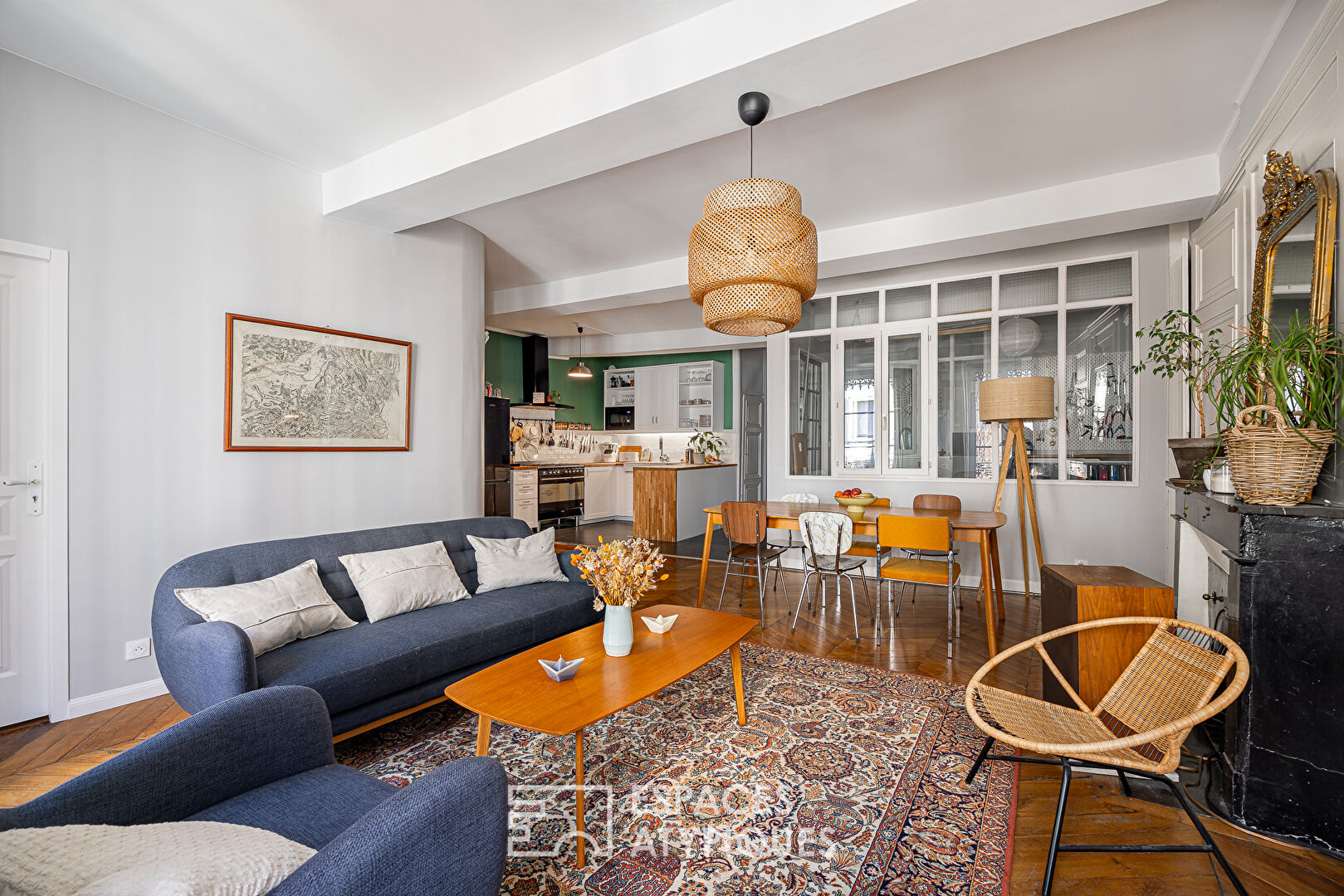 Ancien rénové au coeur du 7ème