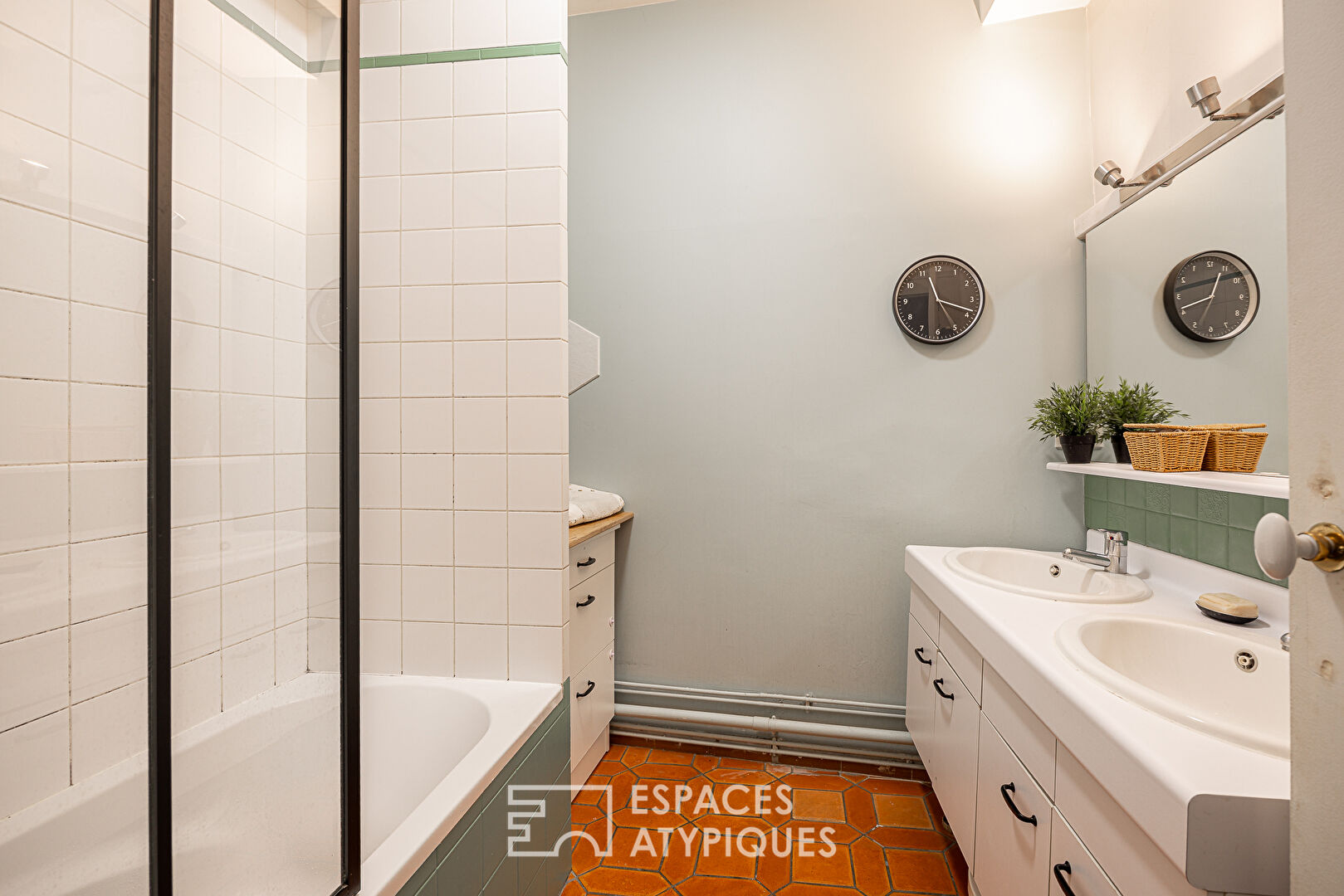 Ancien rénové au coeur du 7ème