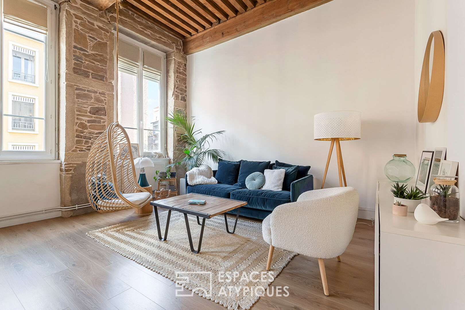 Lumière, calme et volumes au coeur des Pentes, limite Croix-Rousse