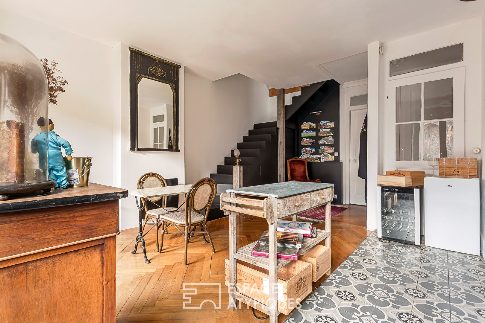 Duplex de caractère au dernier étage avec ascenseur et vue Saône