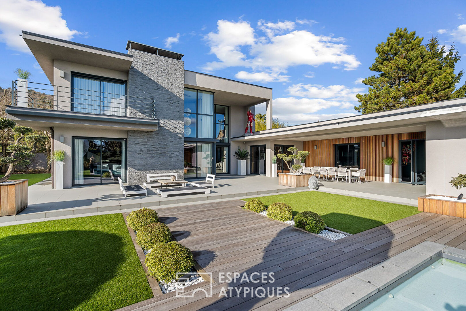 Maison d&rsquo;architecte au coeur des Monts D Or