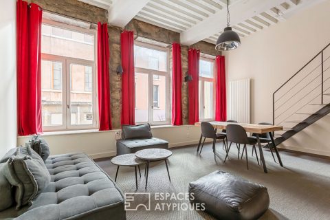 Architect-designed renovation on the slopes of Croix-Rousse