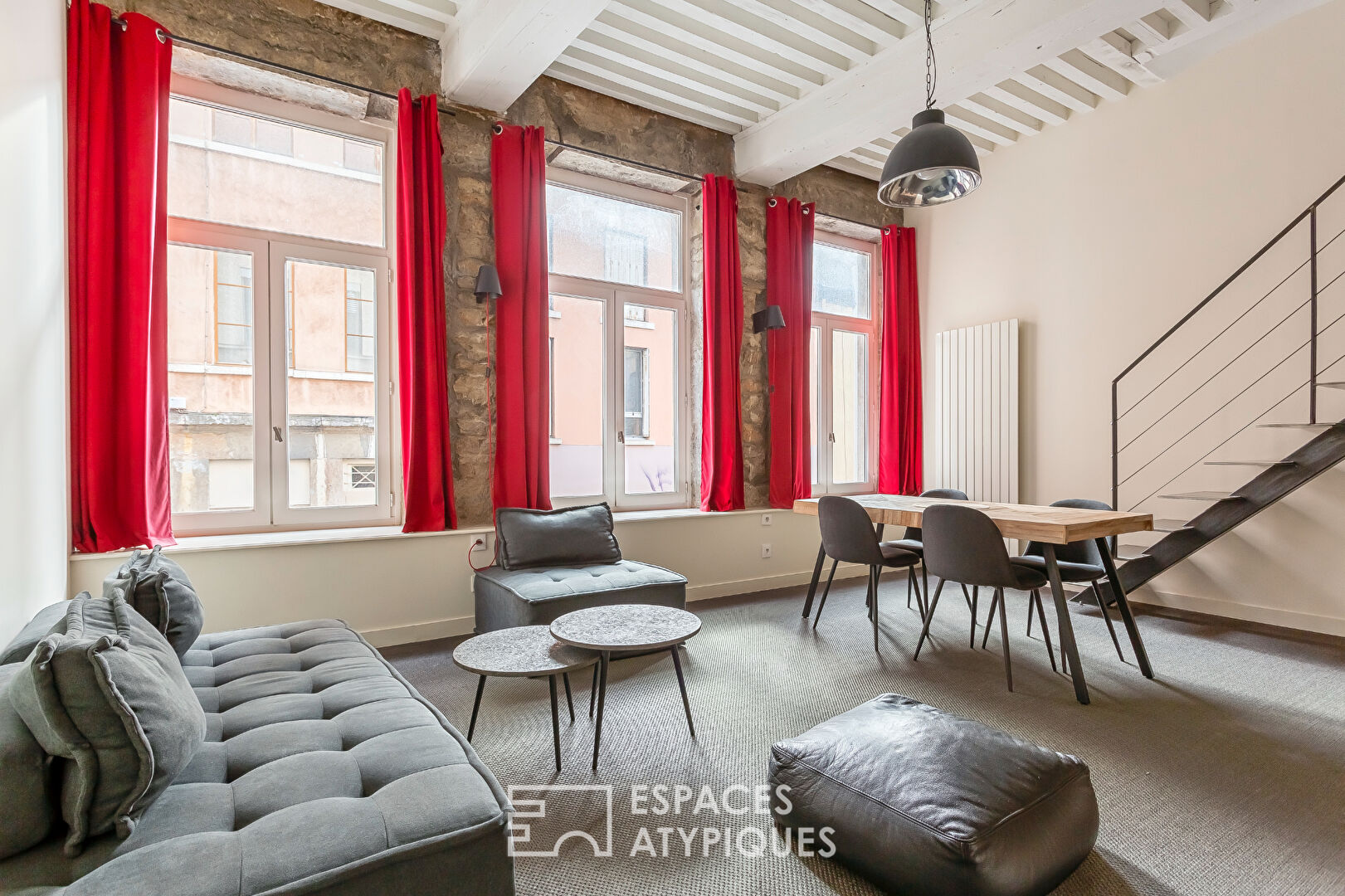 Architect-designed renovation on the slopes of Croix-Rousse