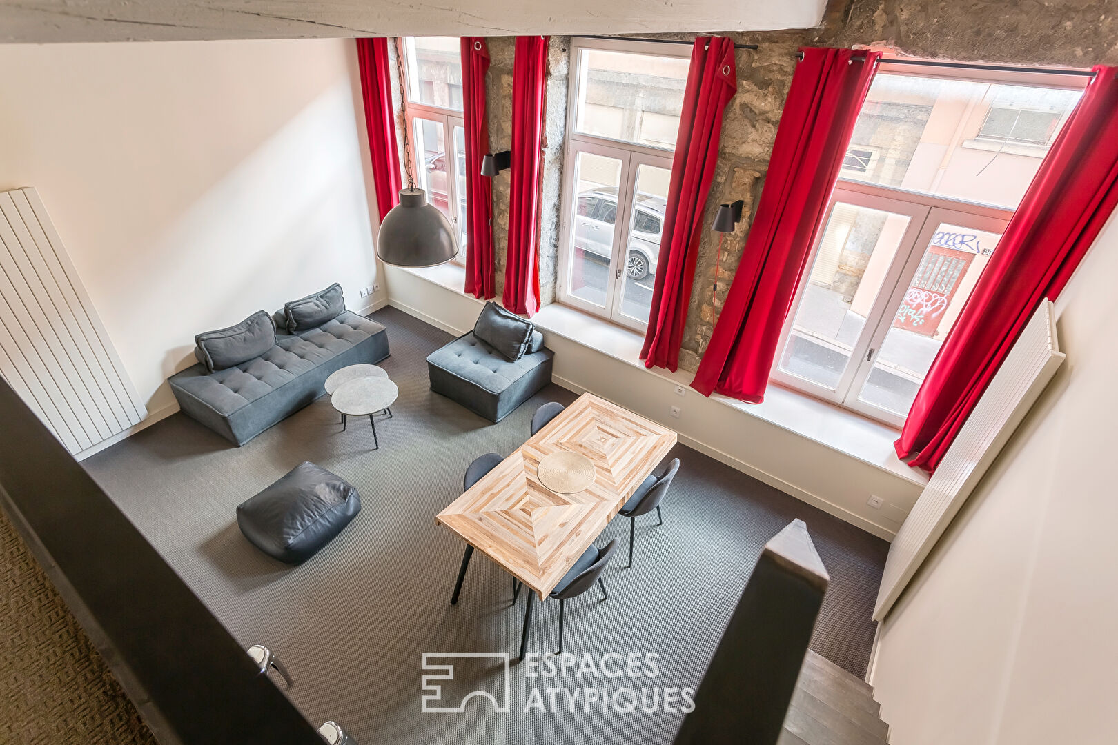 Architect-designed renovation on the slopes of Croix-Rousse