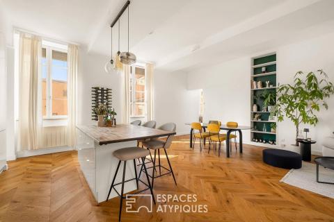 Appartement traversant rénové avec vue Fourvière